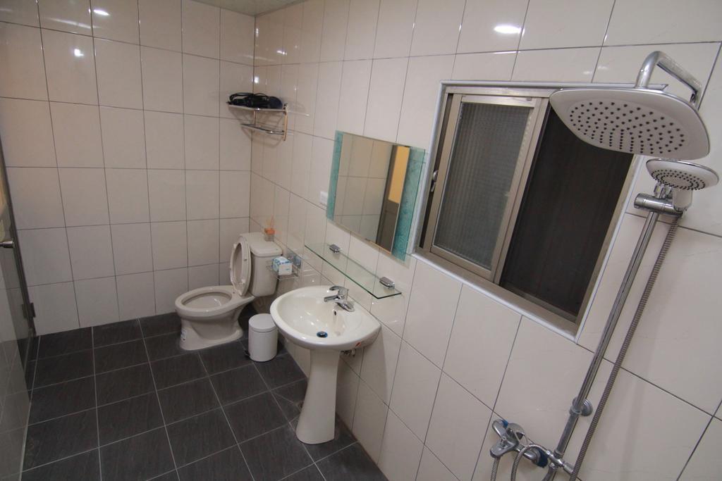 Zl Homestay Hengchun Old Town Exterior foto